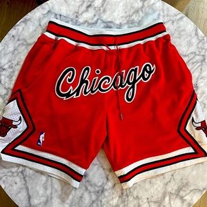 Mitchell & Ness Just Don Chicago Bulls short used excellent condition men Large
